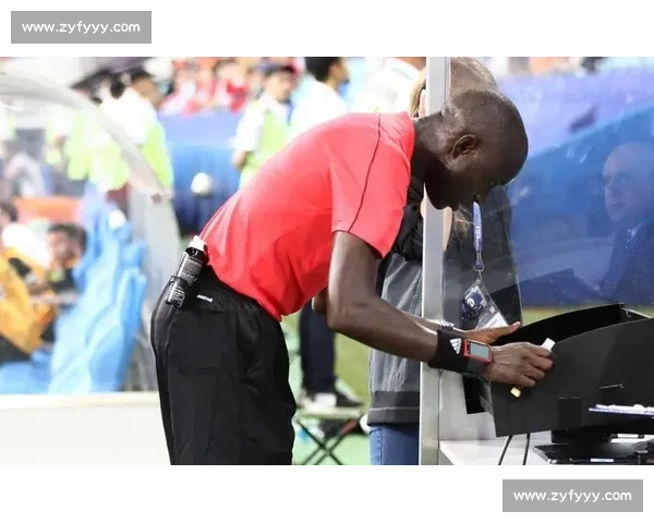 震惊！PUBG世界赛直播，裁判判罚引争议，网友炸锅