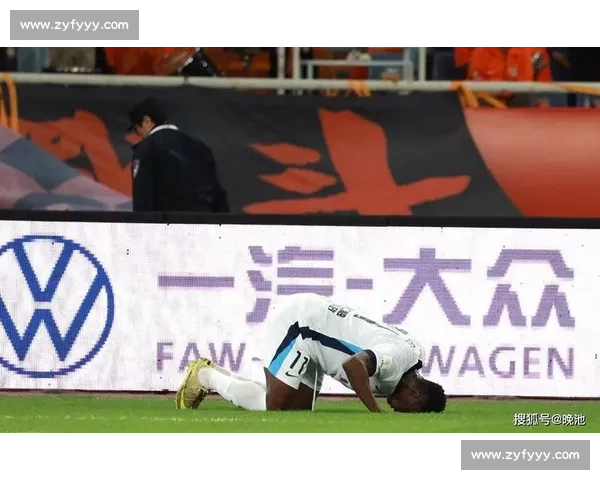 巨星闪耀，梅开二度，女足世界杯上演进球盛宴！